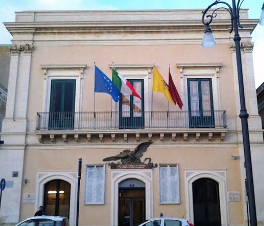 "Rosolini cittadinanza giovane", 12 ragazzi presteranno servizio civile al Municipio