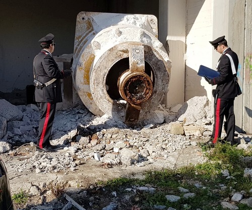 Priolo Gargallo, ruba un macchinario macina pietre da casa in disuso: arrestato imprenditore catanese