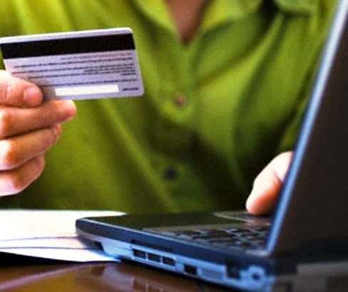 Siracusa, truffa sul web: denunciato napoletano
