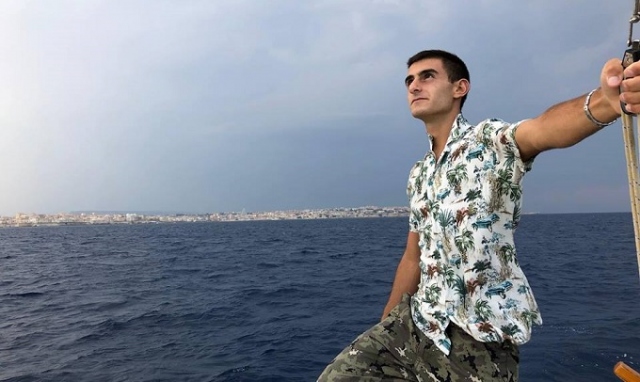 Siracusa, il sindaco premia Sebastian Colnaghi, il volontario che ripulisce il territorio