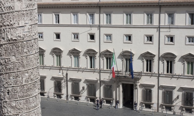 Consiglio dei ministri, stralcio del "Salva Roma" e ok ai rimborsi