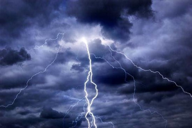 Siracusa, allerta meteo gialla per 24 ore: previsti temporali