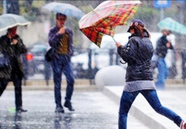 Siracusa, allerta meteo gialla da domani per 24-36 ore