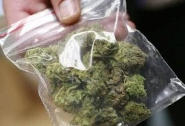 Augusta, in possesso di marijuana: denunciato 17enne