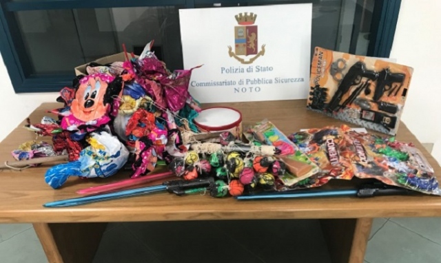 Noto, controlli durante l'Infiorata: sequestrata merce e 4 pappagalli