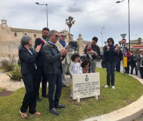Siracusa, intitolata a Matteo Sgarlata la rotatoria di piazza Cappuccini