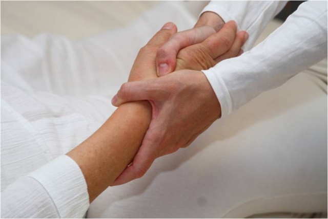 Siracusa, trattamento shiatsu per le donne operate di carcinoma mammario