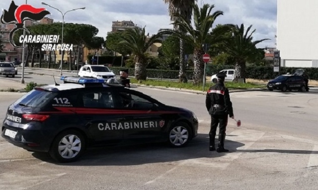 Siracusa, spaccio in Piazza San Metodio: un arresto