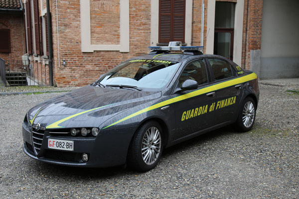 gdf-auto-generica-by-guardia-di-finanza-2