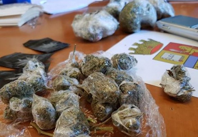 Pachino, nascondeva marijuana in casa: denunciato 37enne