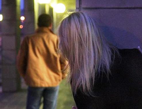 Siracusa, vìola divieto di avvicinamento si presenta sotto casa dell’ex: denunciata una donna