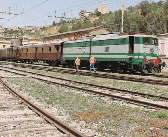 Il Treno storico del gusto farà tappa a Siracusa e Palazzolo Acreide