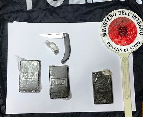 Augusta, trovato in possesso di 300 grammi di marijuana: arrestato