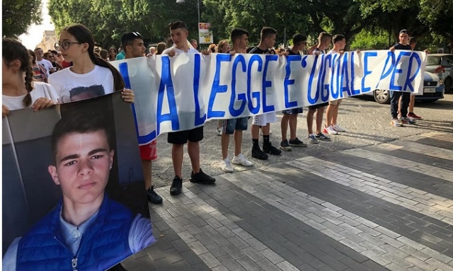 Siracusa, corteo per Renzo Formosa al grido di "Giustizia"