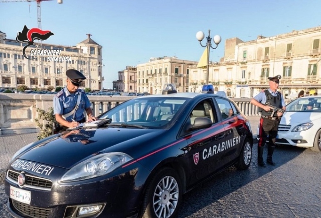 Siracusa, atti persecutori e lesioni personali: arrestato 36enne