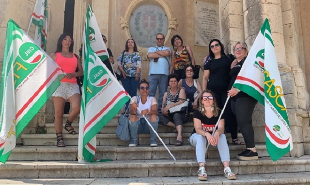 Noto, in sciopero questa mattina i pulizieri del Comune