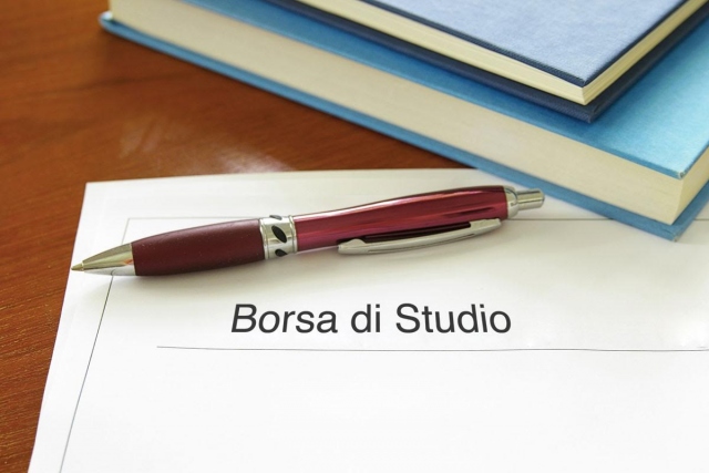 Siracusa, in pagamento le borse di studio per studenti di istituti superiori anni 2012/13 e 2013/14