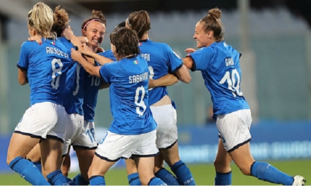 Mondiali di calcio femminile, l'Italia batte 2-1 l'Australia