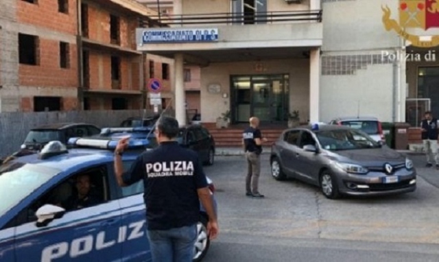 Vittoria, sequestrata la sede della Polizia: tra proprietari c'è un clan