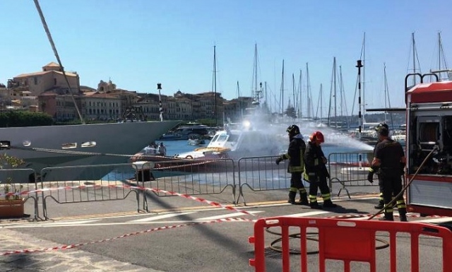 Siracusa, "Pacco bomba": l'esercitazione al Porto Grande