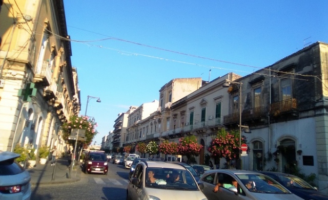 Siracusa, trasformare Corso Umberto in area pedonale: il progetto in fase embrionale, ma non tutti i commercianti sono d'accordo