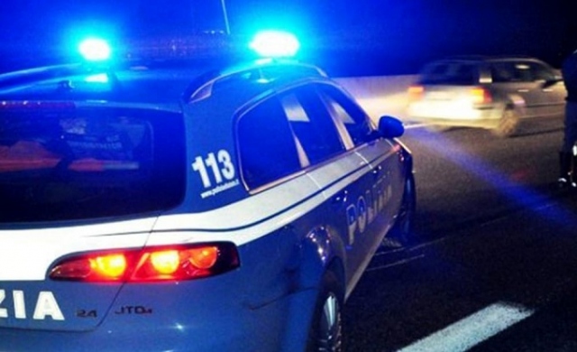 Siracusa, minacce, lesioni aggravate e danneggiamento: arrestata una donna