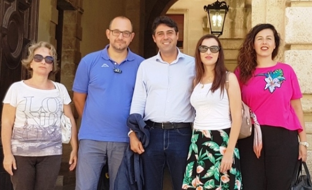 Fratelli d'Italia incontra l'assessore Coppa: "Siracusa ha partecipato al bando regionale per l'ampliamento dei Ccr"