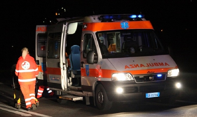 Siracusa, incidente mortale in Piazza San Giovanni: nello scontro tra una moto e un'auto perde la vita un giovane