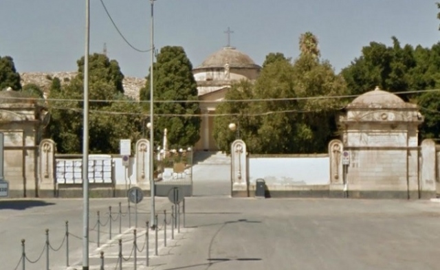 Siracusa, rinnovo dei loculi cimitero: il Consiglio boccia la delibera, ma la Giunta va avanti. Pubblicato l'avviso sul sito del Comune