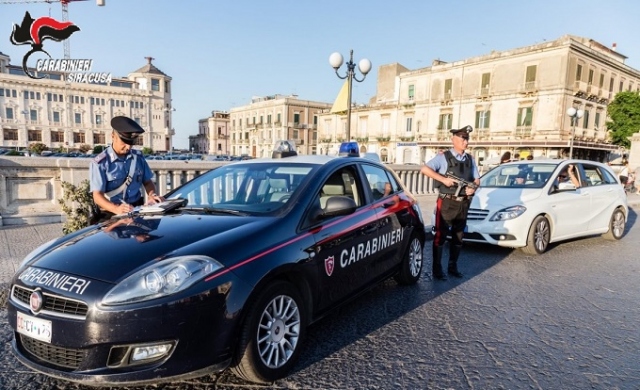 Siracusa, violato divieto di avvicinamento ad ex moglie: arrestato 43enne