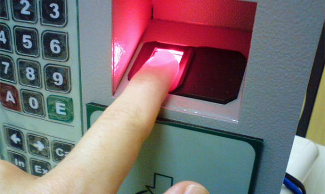 Riforma della Pubblica Amministrazione: arrivano le impronte digitali