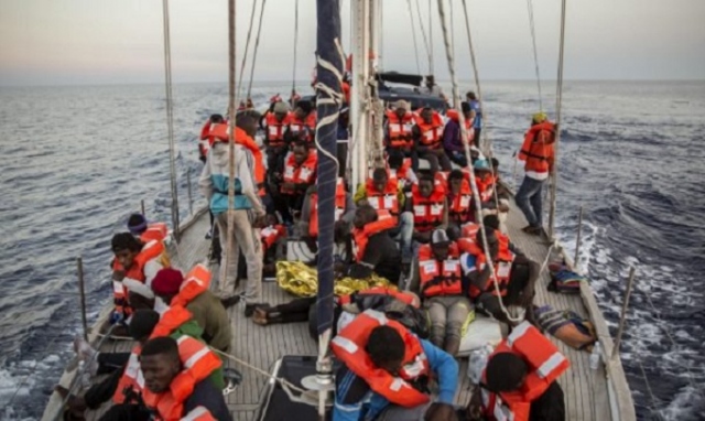 Migranti, è botta e risposta tra Viminale e Ministero della Difesa