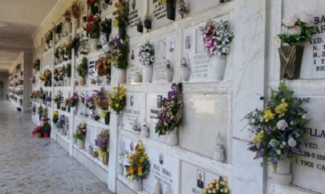 Siracusa, rinnovo concessione loculi: l'opposizione deposita modifica al regolamento Polizia mortuaria
