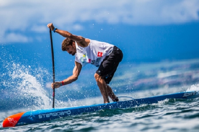 Il top 10 mondiale di Sup Race Leonard Nika a Siracusa per un training camp