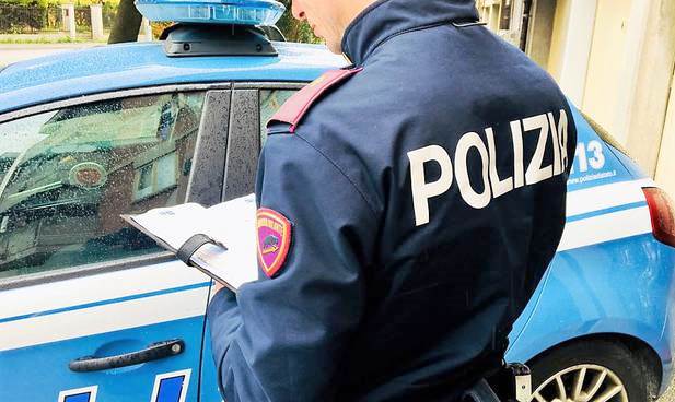 Augusta, irregolarità amministrative e carenza igieniche in panineria: sanzioni per 5mila euro