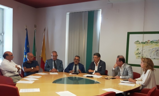 Siracusa, visite specialistiche ed esami diagnostici si possono prenotare in Farmacia