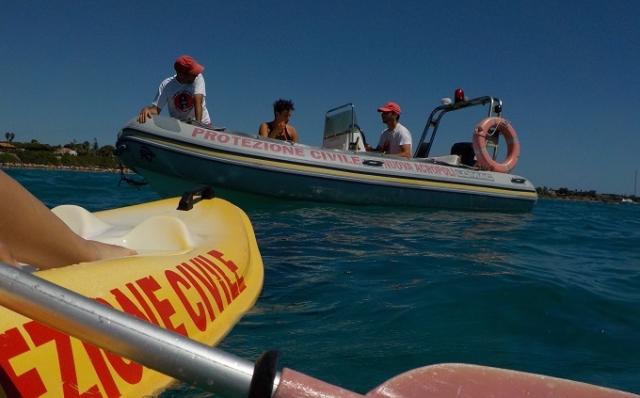 Siracusa, Operazione Nettuno: i volontari di Nuova Acropoli in spiaggia per vigilanza, primo soccorso e anti-incendio