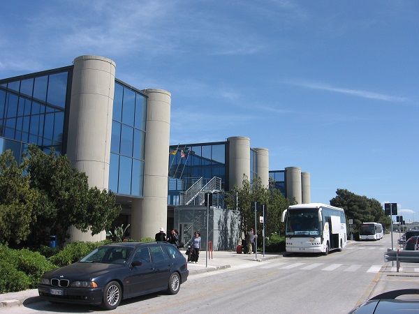 Trapani-Birgi_Airport_(2)