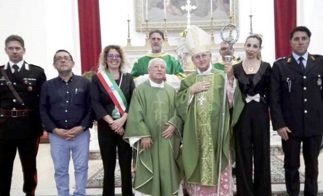 Canicattini Bagni, festeggiati i 50 anni di sacerdozio del parroco Don Sebastiano Ferla