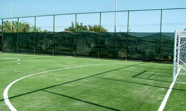 Chieti, un 15enne si accascia e muore durante partita di calcetto