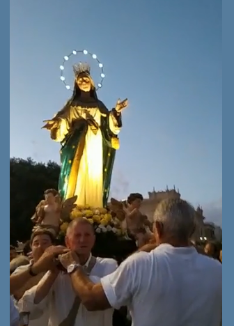 Siracusa, la festa dell'Assunta: la processione