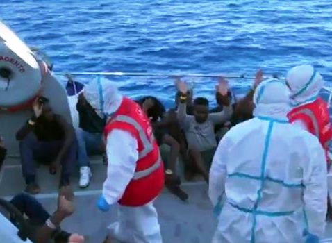 migranti-open-arms-1-625x350