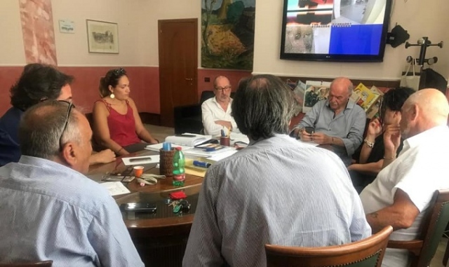 Priolo, deserta la conferenza dei servizi sulla pirite: il sindaco Gianni informa la Procura