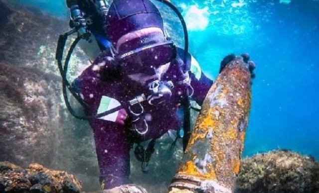 Nel Siracusano, rimosso dal fondale un proiettile di grosso calibro e munizioni