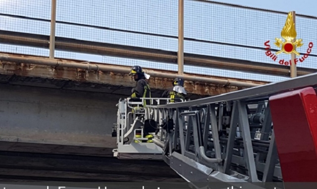 Siracusa, pericolo di crollo di pezzi del cavalcavia sulla SS 114