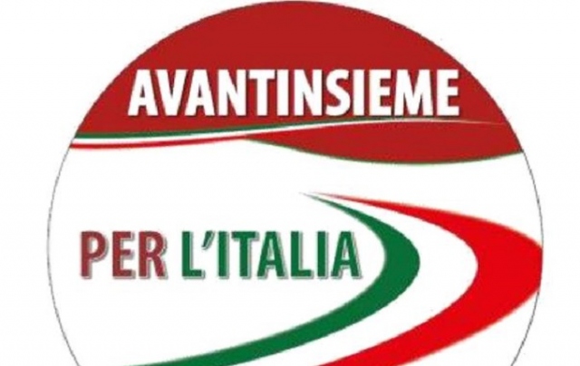 Siracusa, Avanti Insieme replica a Reale: "Non è in condizione di dare lezioni o patenti di moralità ad alcuno"