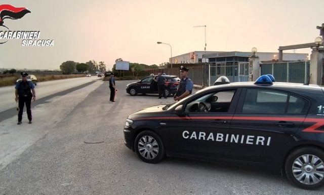 Carlentini, violate prescrizioni: 31enne dai domiciliari finisce al Cavadonna