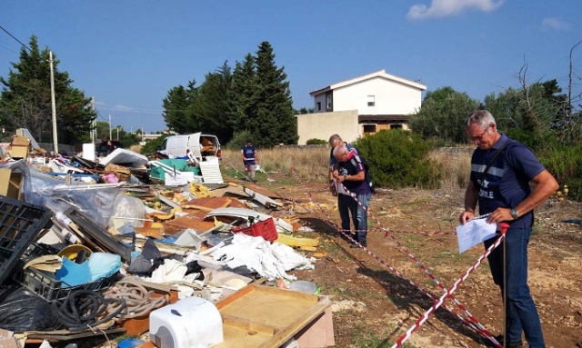 Siracusa, terreno come discarica in zona Plemmirio: sigilli all'area, denuncia e sanzioni