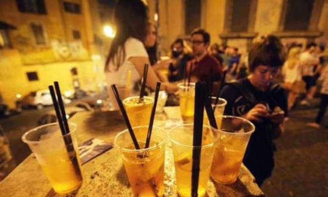 Siracusa, movida in Ortigia: irregolarità amministrative e musica ad alto volume, sanzioni per oltre 5mila euro