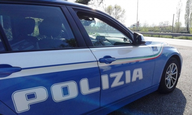 Avola, trovato in possesso di un fucile a canne mozze risultato rubato: arrestato